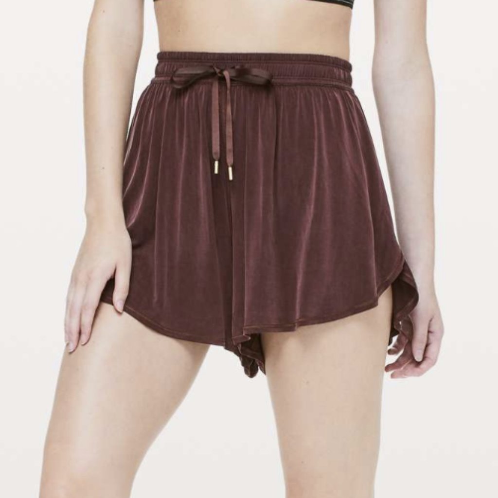 Lululemon Principal Dancer Short *3" Midnight Maroon Cupro High Rise Size 4
